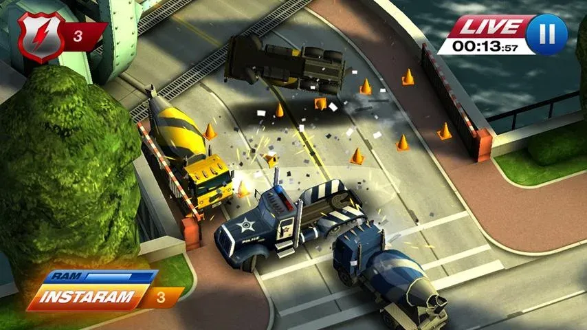 Скачать взлом Smash Cops Heat (Смеш копс хит)  [МОД Много денег] — стабильная версия apk на Андроид screen 2