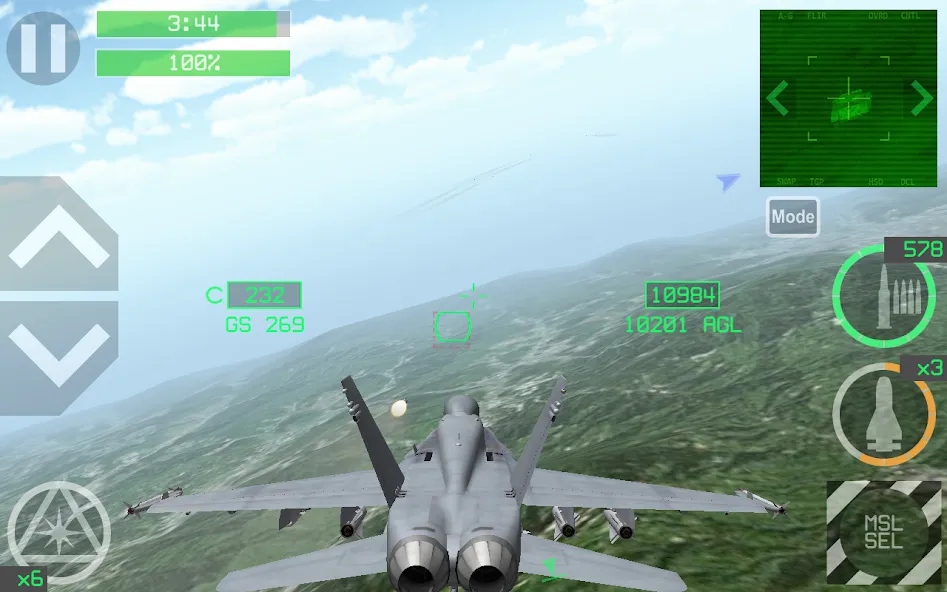 Скачать взломанную Strike Fighters (Страйк Файтерс)  [МОД Много монет] — полная версия apk на Андроид screen 1